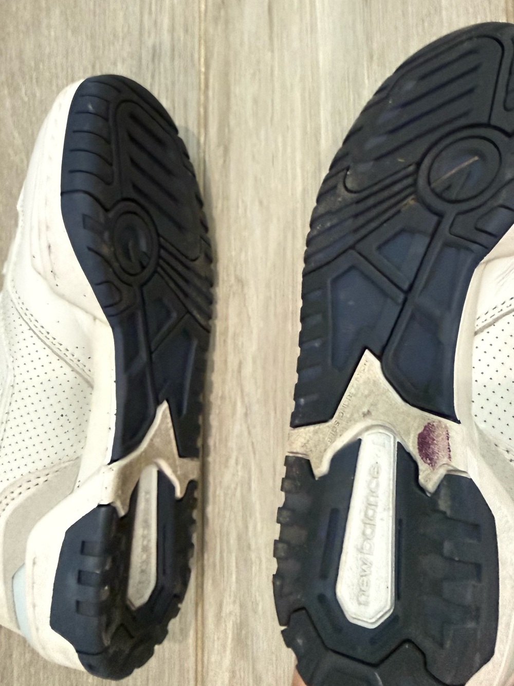 New Balance White and Navy 550 Retro Sneakers - Picture 5 of 7